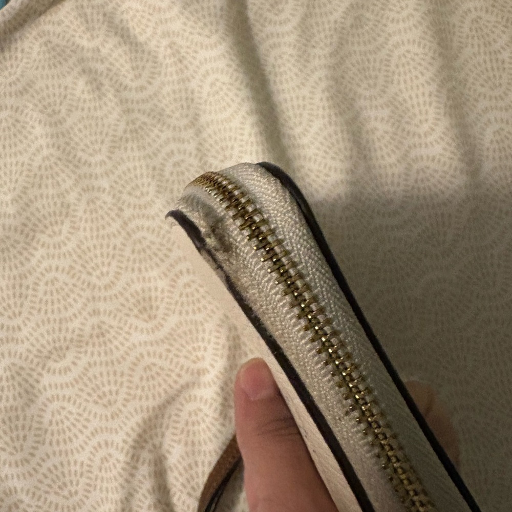 Coach Cream Wristlet with Rainbow Logo - Picture 8 of 10